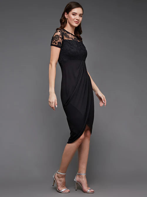 Women's Black Round Neck Short Sleeve Pleated Knee Length Party Dress